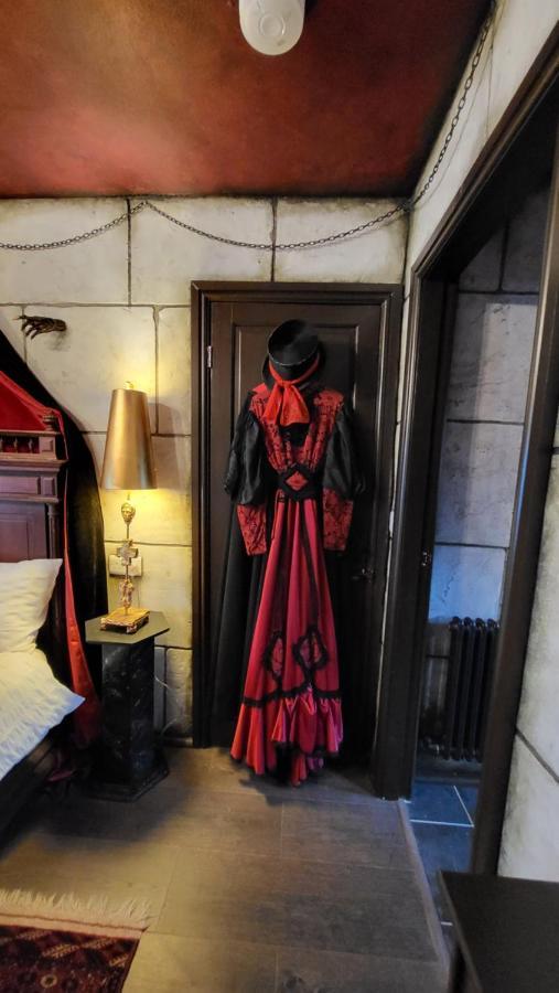 Transylvania House ヨーク エクステリア 写真